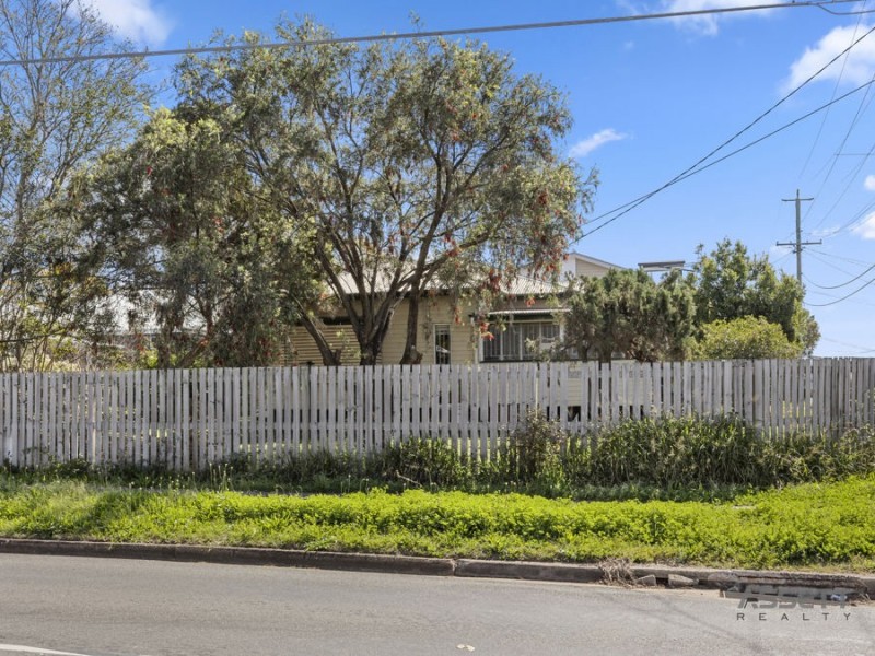 16A Dudleigh Street, Booval QLD 4304
