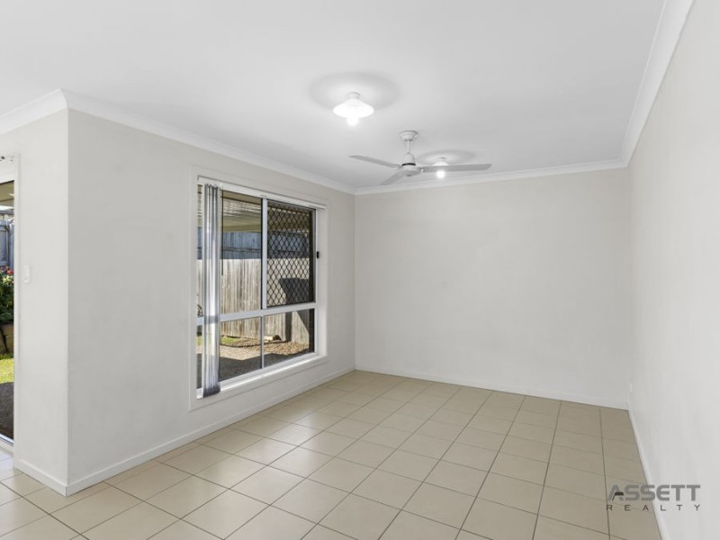 6 Huxley Street, Redbank Plains QLD 4301