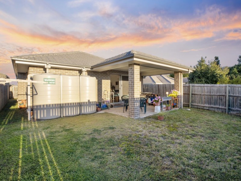 223 Cedar Road, Redbank Plains QLD 4301