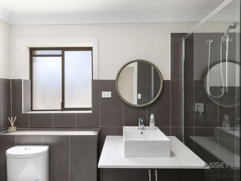 11 Goondoola Street, Redbank Plains QLD 4301