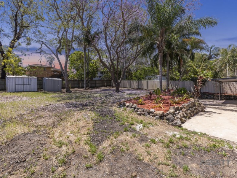 11 Goondoola Street, Redbank Plains QLD 4301