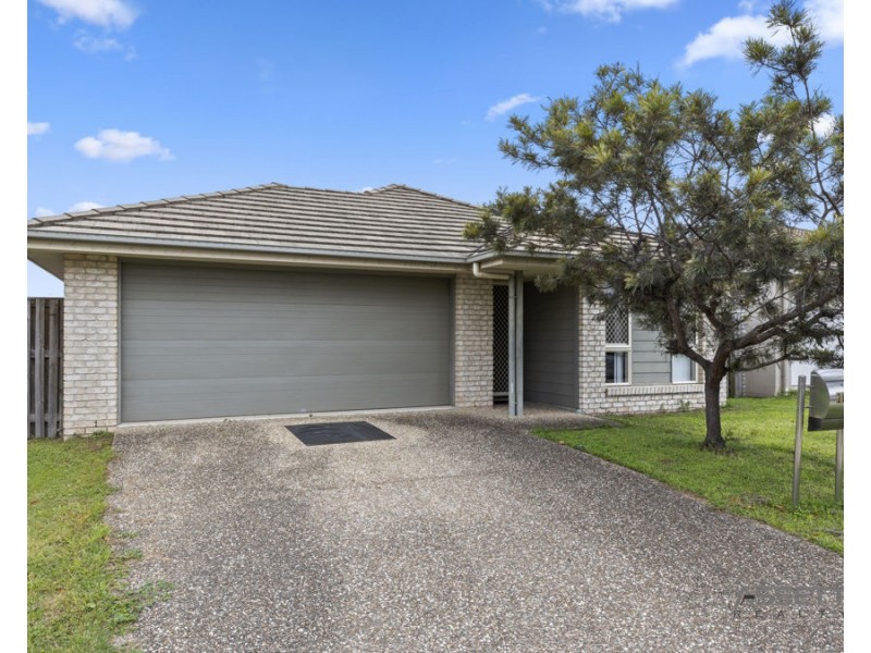 207 Cedar Road, Redbank Plains QLD 4301