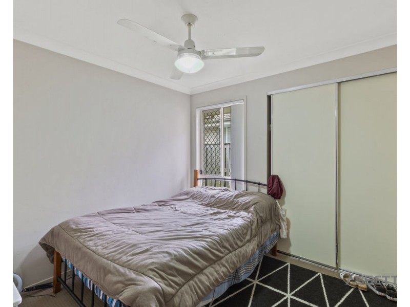 207 Cedar Road, Redbank Plains QLD 4301