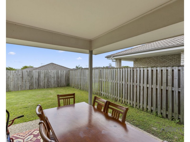 207 Cedar Road, Redbank Plains QLD 4301