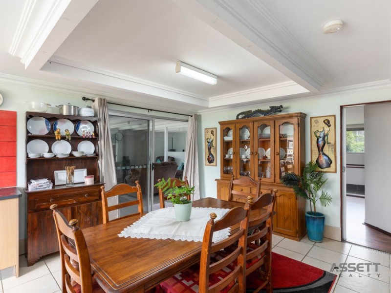 Buccan QLD 4207