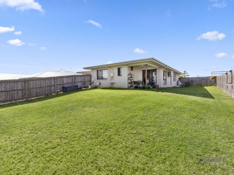 1 & 2/28 Kensei Street, Wyreema QLD 4352