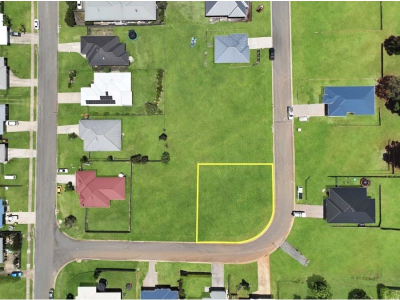 6 TRISTANS WAY, Tinana QLD 4650