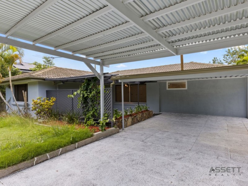 12 Worrell Street, Macgregor QLD 4109