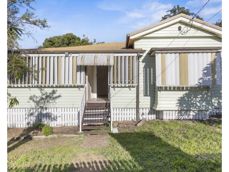 14 French Street, Booval QLD 4304