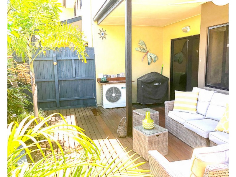 3/13 TAVISTOCK STREET, Torquay QLD 4655