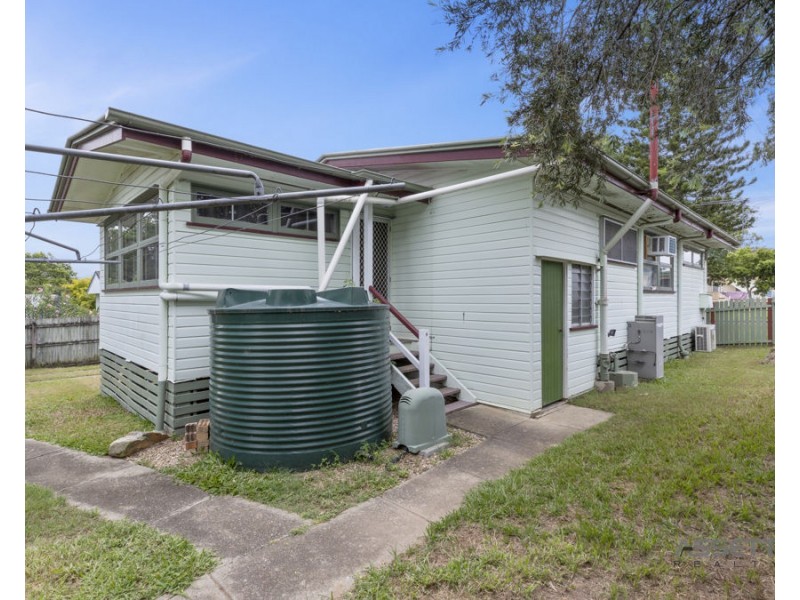 2 Leonard Street, Leichhardt QLD 4305