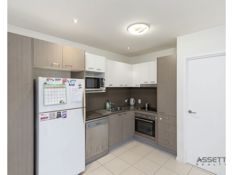 27/11 Riding Road, Hawthorne QLD 4171