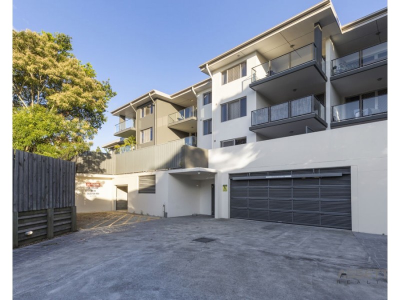 27/11 Riding Road, Hawthorne QLD 4171