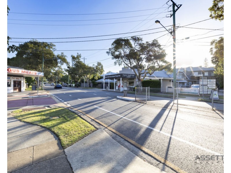 27/11 Riding Road, Hawthorne QLD 4171