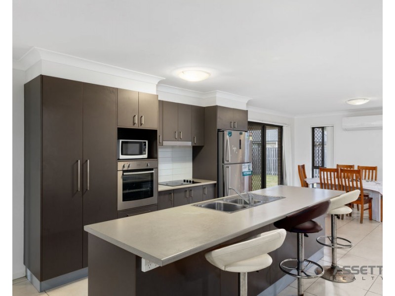 9 Lacewing Street, Rosewood QLD 4340