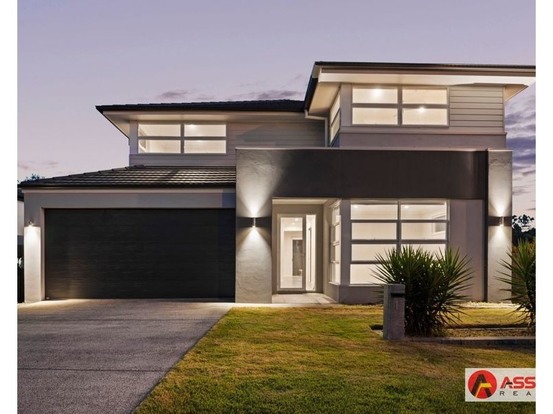 1 William Bay Court, South Ripley QLD 4306