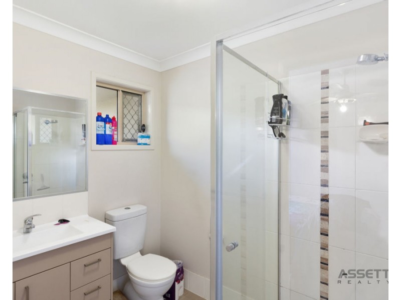 1 Claudia Circuit, Kallangur QLD 4503