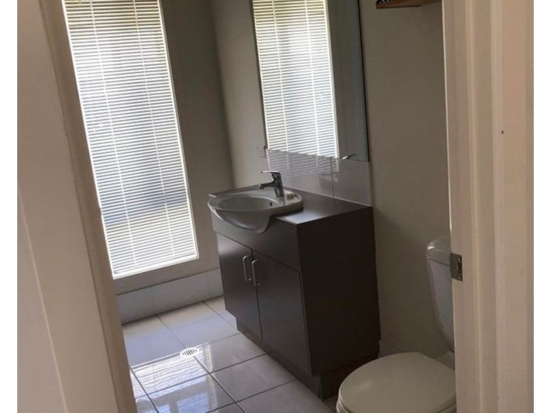 6 Carnell Street, Goodna QLD 4300