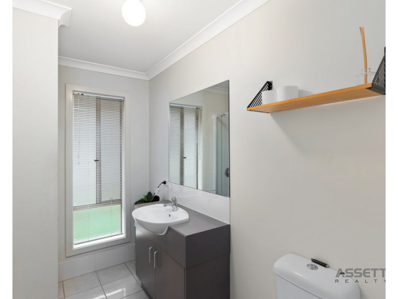 6 Carnell Street, Goodna QLD 4300