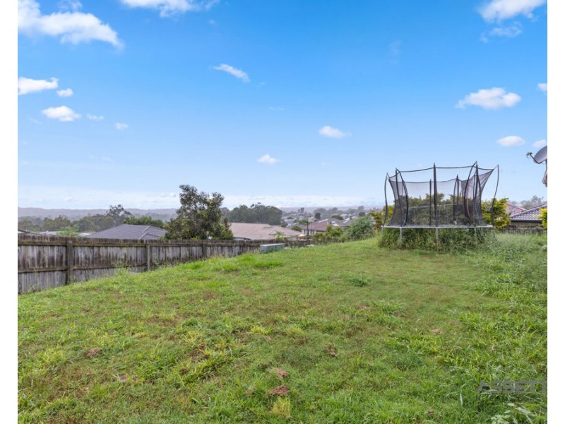 6 Carnell Street, Goodna QLD 4300