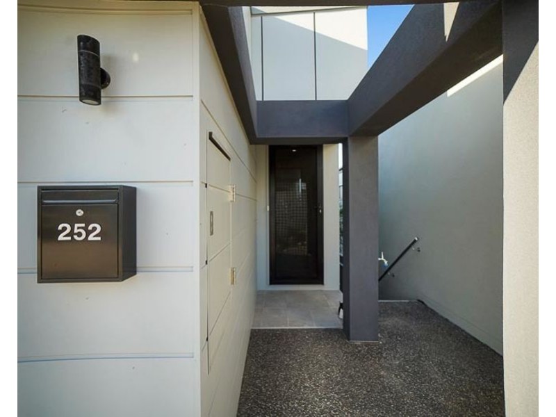 252 ESPLANADE, Pialba QLD 4655