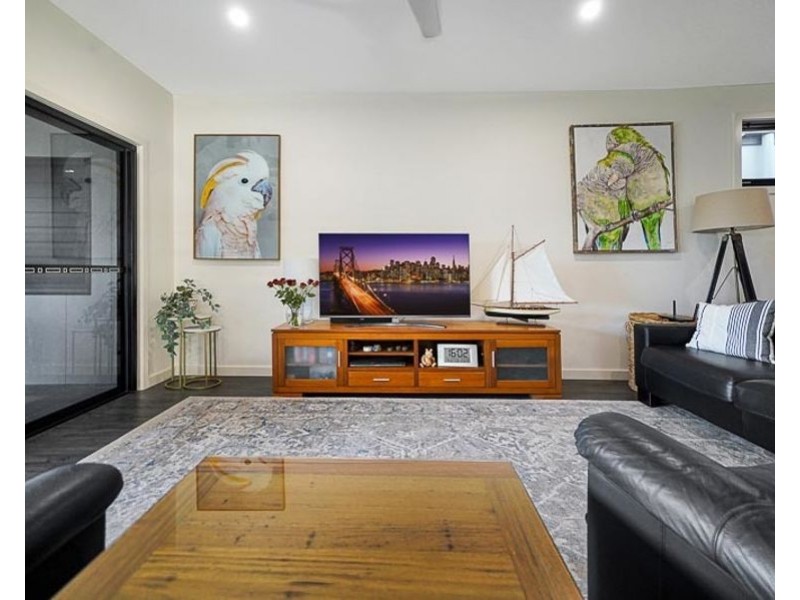 252 ESPLANADE, Pialba QLD 4655