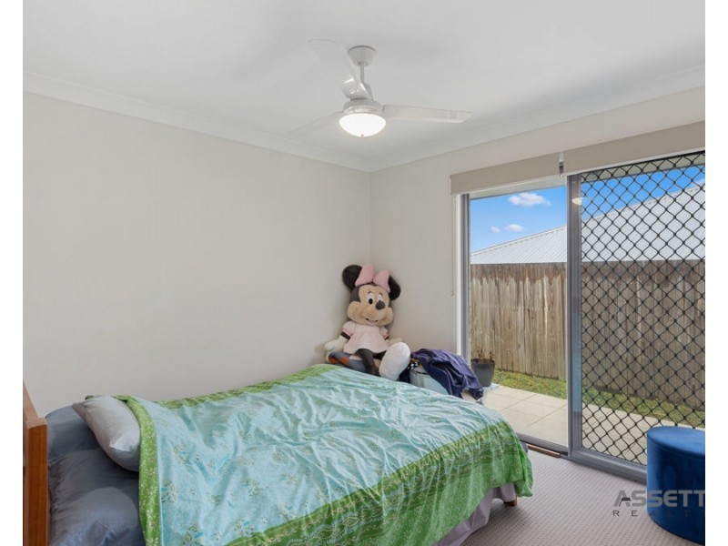 1 & 2/88 Alesana Drive, Goodna QLD 4300