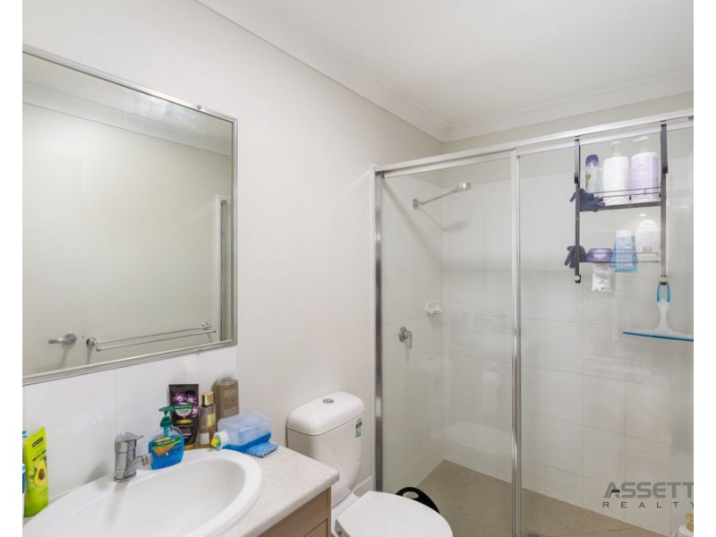 1 & 2/88 Alesana Drive, Goodna QLD 4300