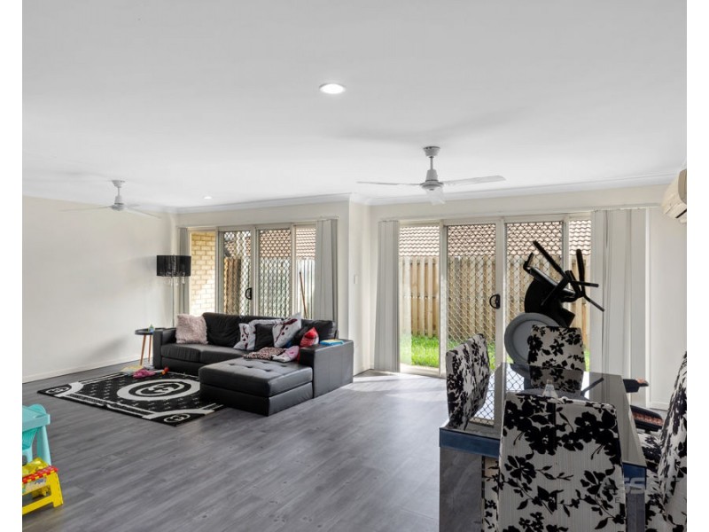 41/8 Rosegum Place, Redbank Plains QLD 4301