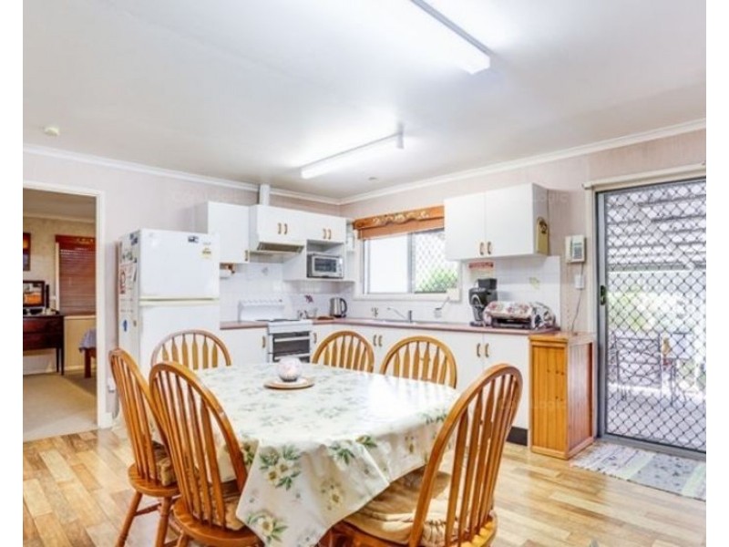 9 Carol Street, Redbank Plains QLD 4301