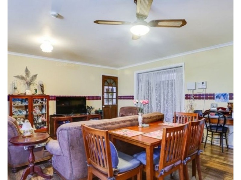 9 Carol Street, Redbank Plains QLD 4301