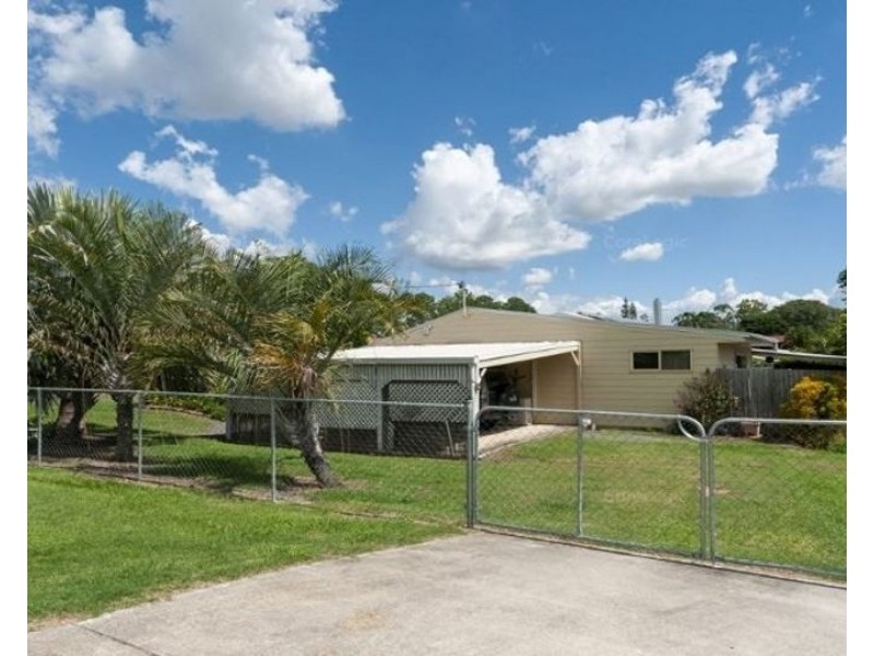 9 Carol Street, Redbank Plains QLD 4301