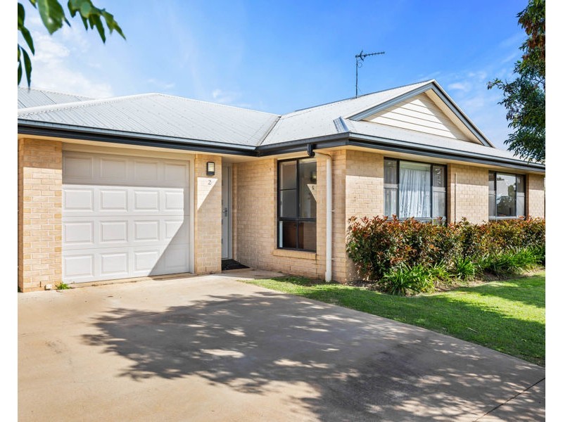 2/3 Coverack  Street, Kleinton QLD 4352