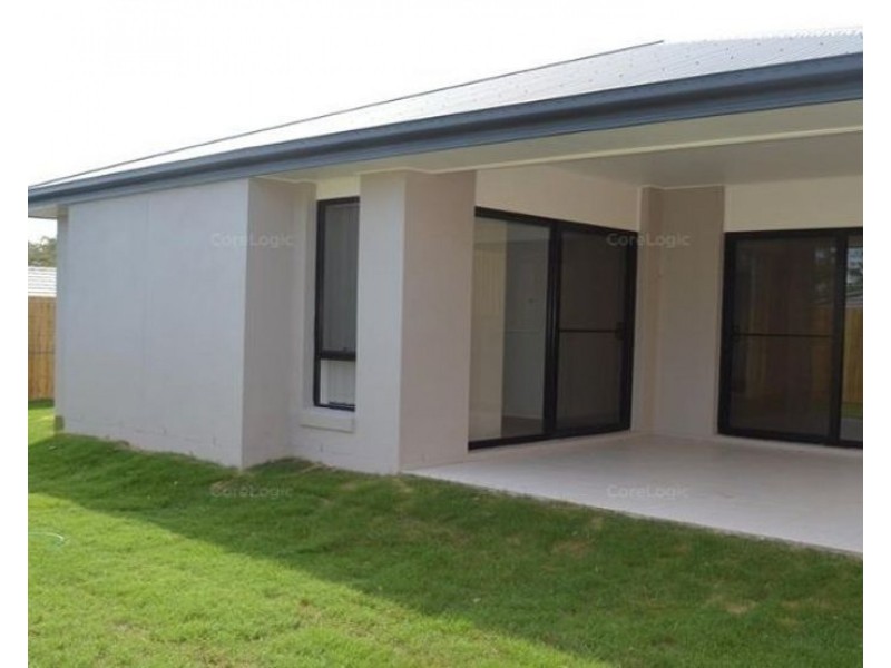 74 Meadows  Circuit, Bellbird Park QLD 4300