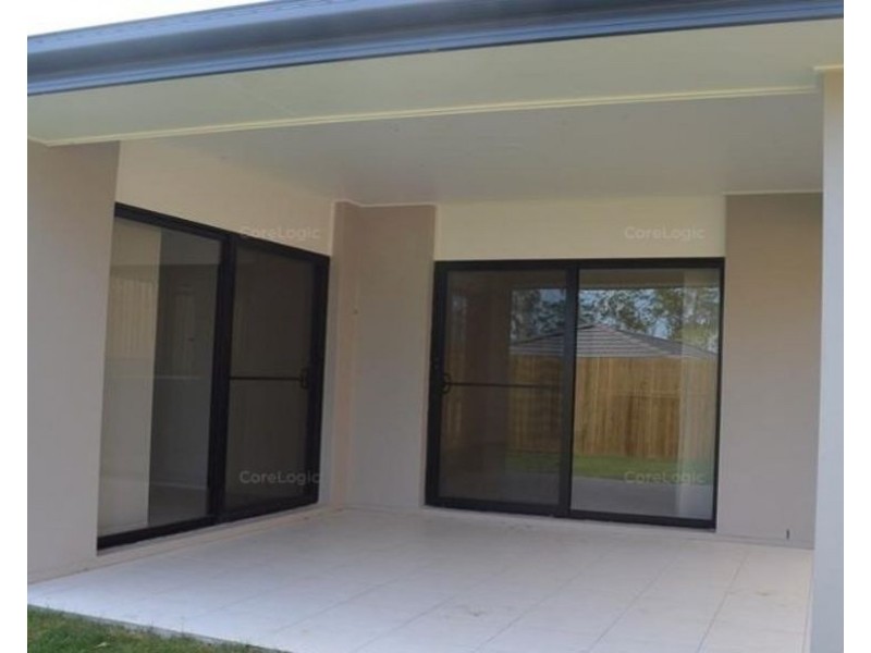 74 Meadows  Circuit, Bellbird Park QLD 4300