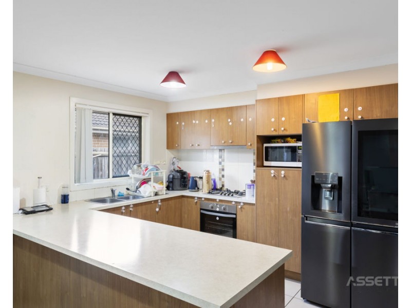 4 Huxley Street, Redbank Plains QLD 4301