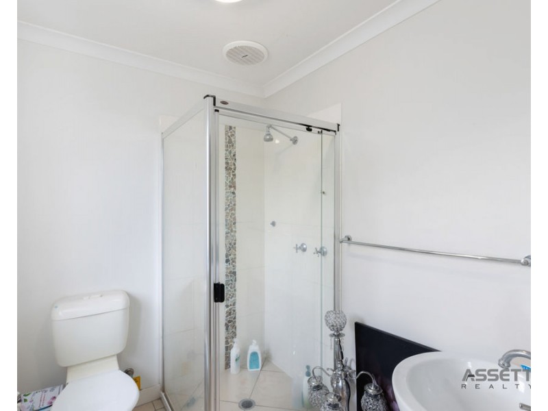 4 Huxley Street, Redbank Plains QLD 4301