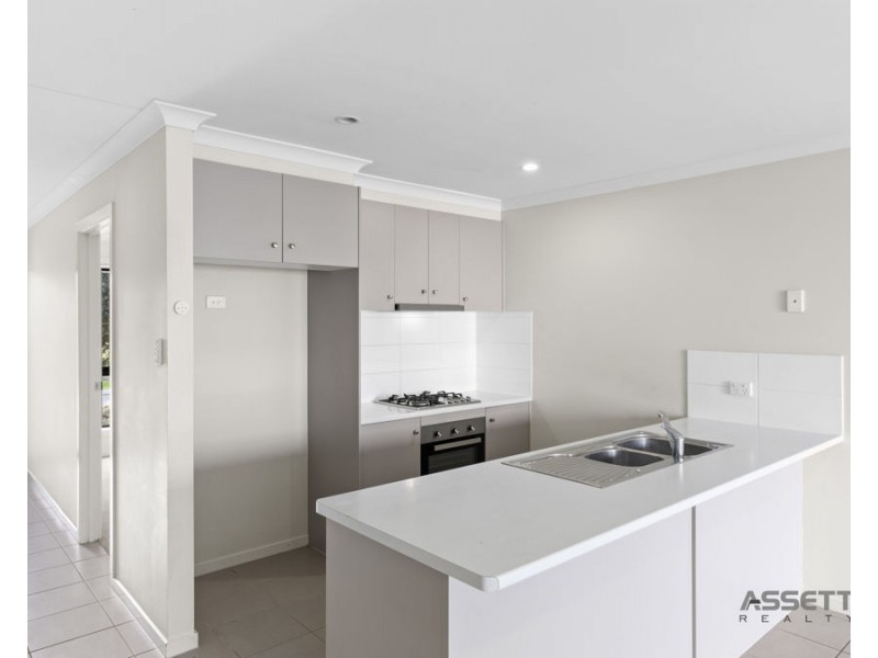 3/66 Glorious Promenade, Redbank Plains QLD 4301