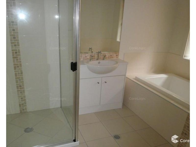 25 Dandenong Avenue, Redbank Plains QLD 4301