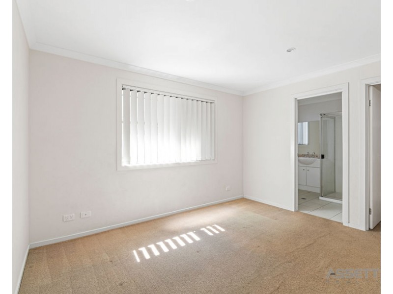 25 Dandenong Avenue, Redbank Plains QLD 4301