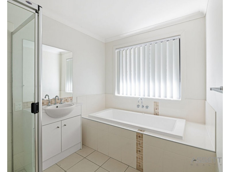 25 Dandenong Avenue, Redbank Plains QLD 4301