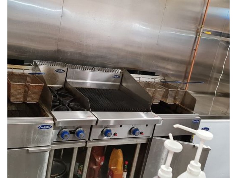 11/2 Bell Place, Mudgeeraba QLD 4213