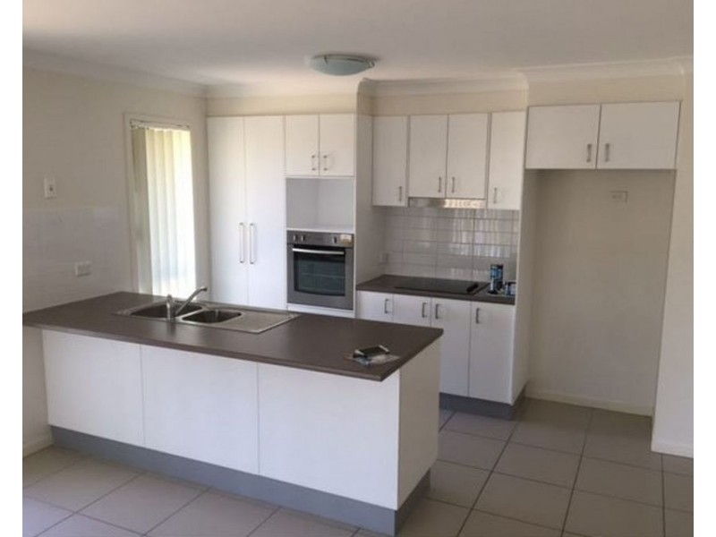 1 Monarch Street, Rosewood QLD 4340