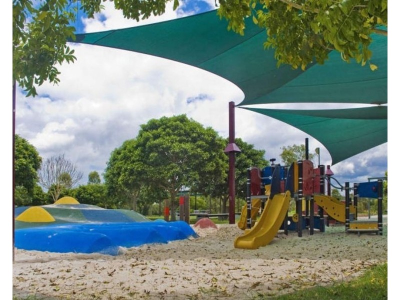 11 William Drysdale Close, Redbank Plains QLD 4301