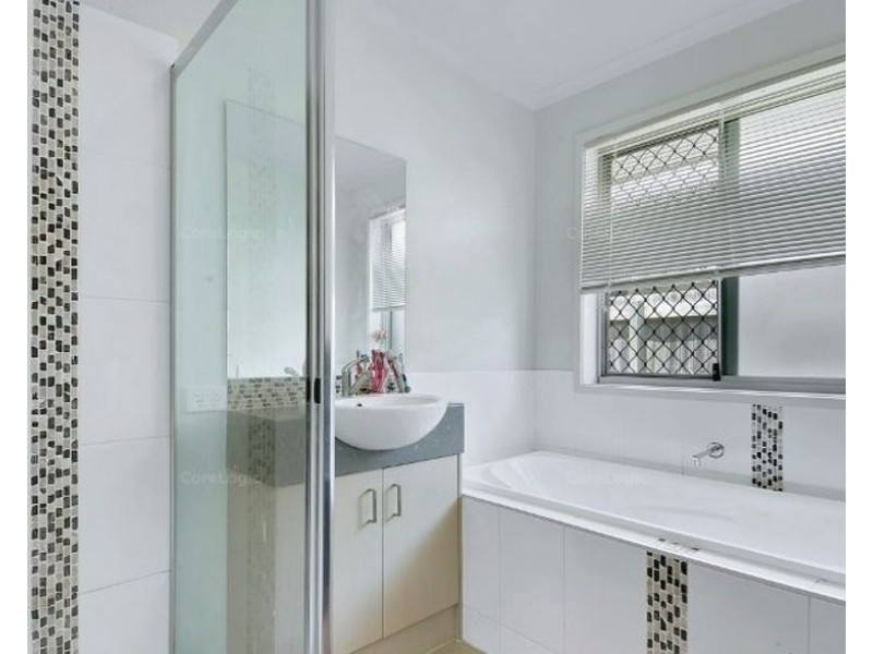 245 Cedar Road, Redbank Plains QLD 4301
