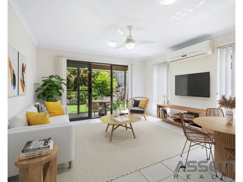 16 Kenneth Drive, Augustine Heights QLD 4300