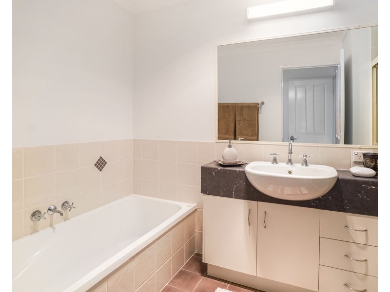 3/30 East Street, Scarness QLD 4655