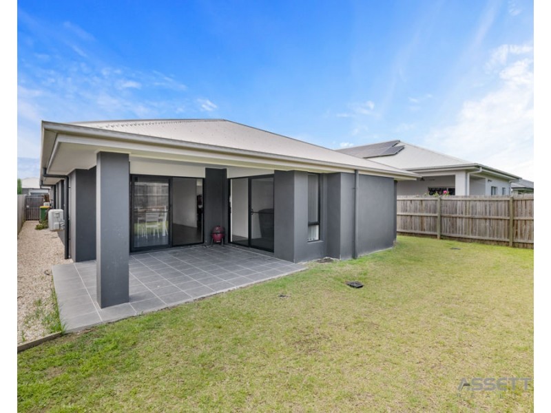 20 Holland Street, Bellbird Park QLD 4300