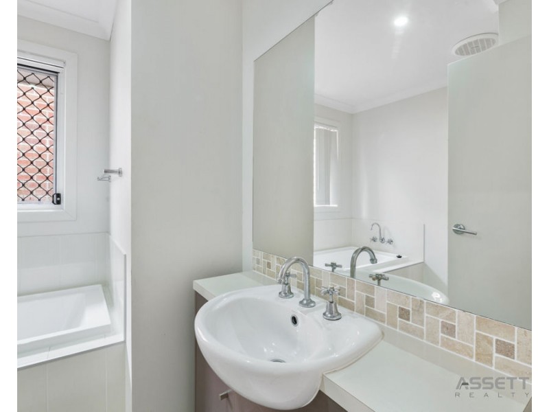 15 Mitchell Street, Redbank Plains QLD 4301