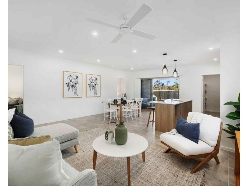 9 Priestley Street, Collingwood Park QLD 4301